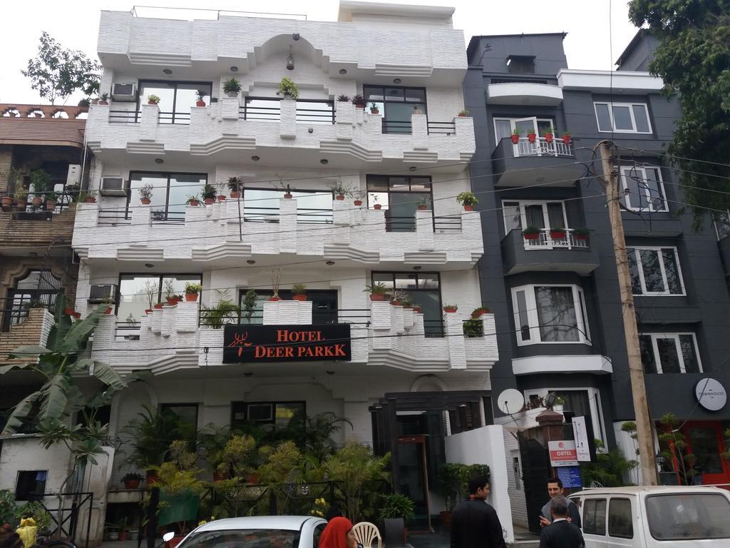 Hotel Deer Parkk New Delhi Ngoại thất bức ảnh